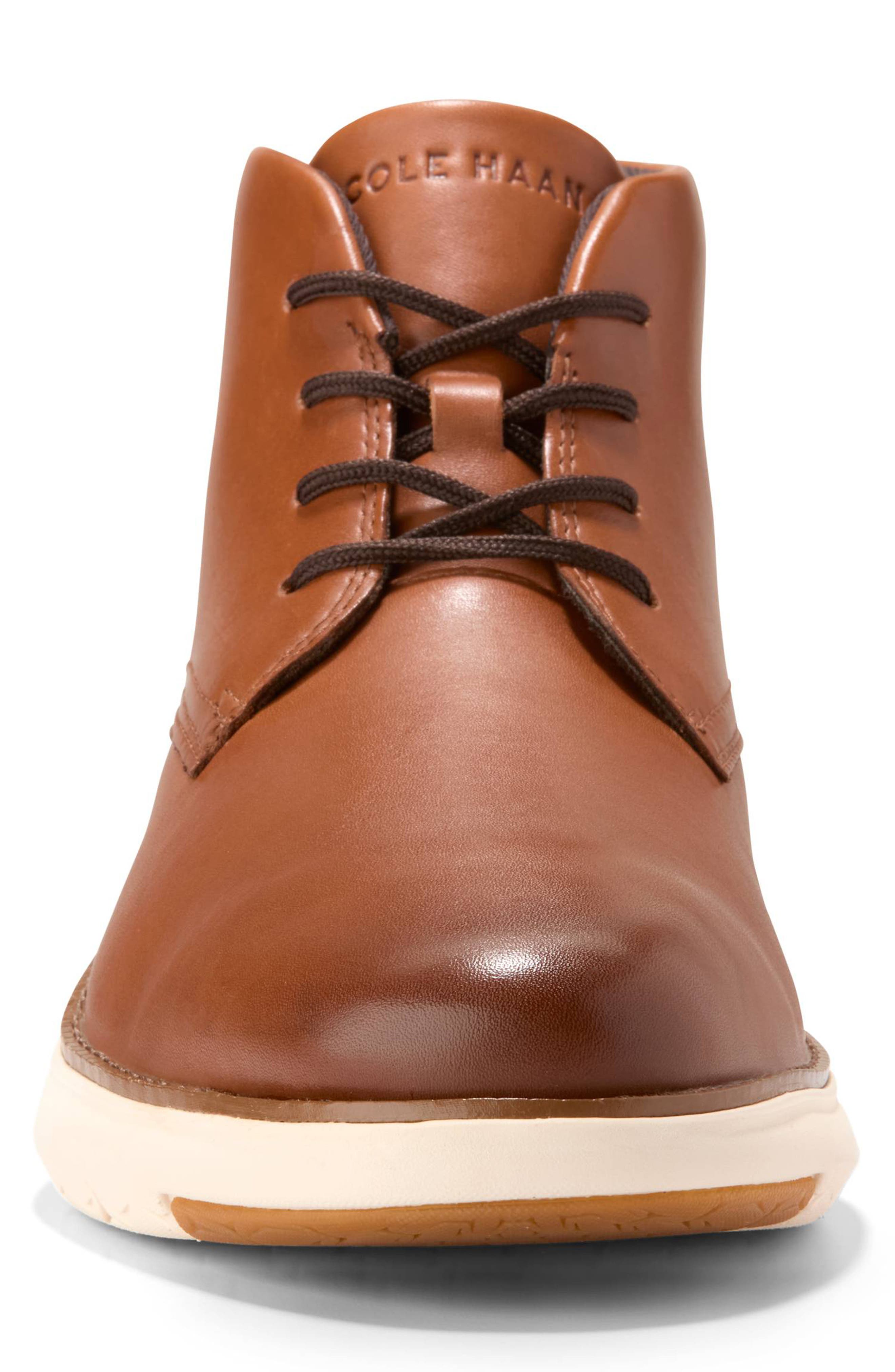Cole Haan Grand Remix Chukka Boot, Alternate, color, British Tan / Ivory