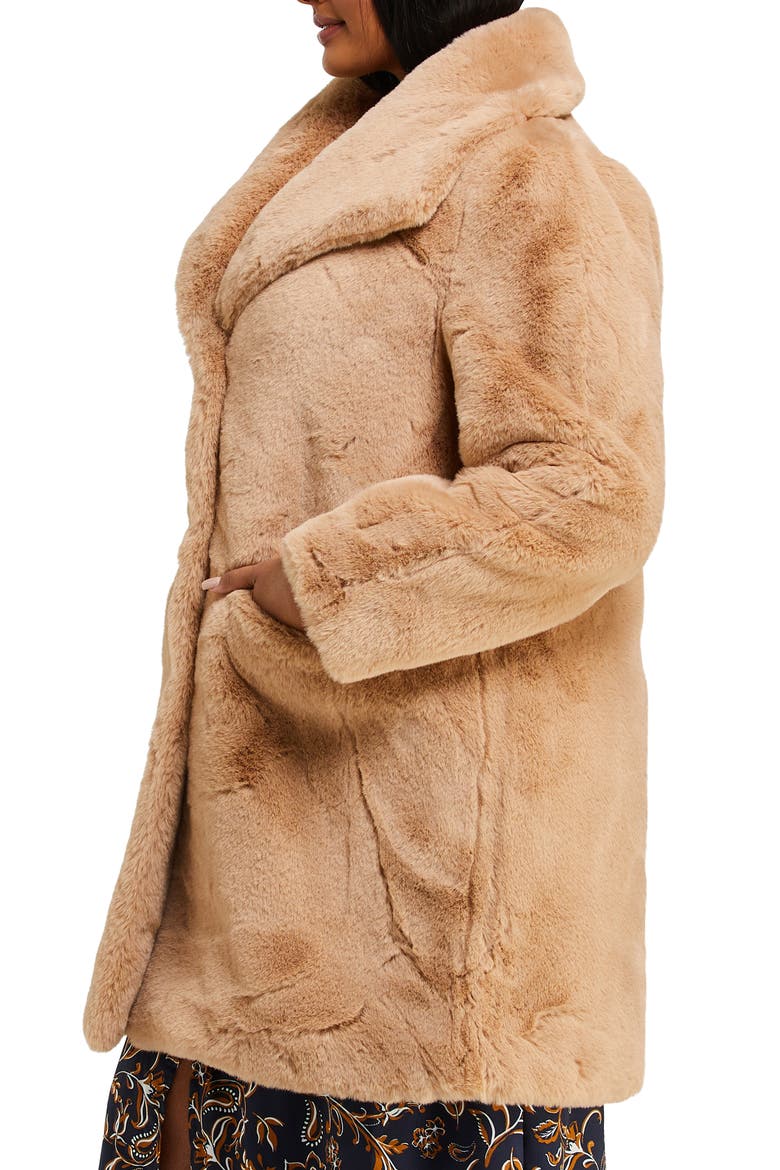 Matterhorn Faux Fur Coat, Alternate, color, CAMEL