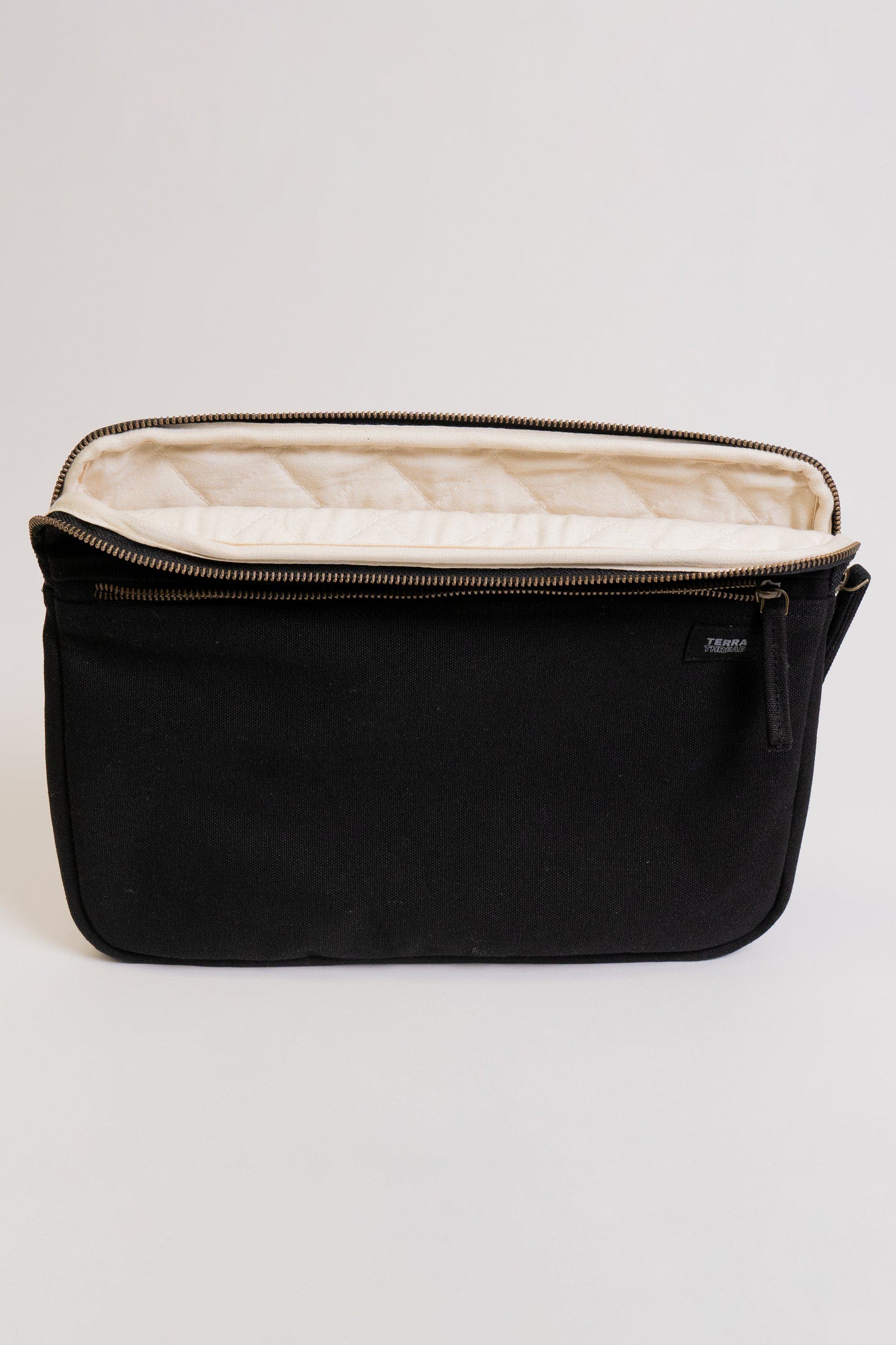 Terra Thread 13-Inch Organic Cotton Laptop Sleeve, Alternate, color, Ivory Black