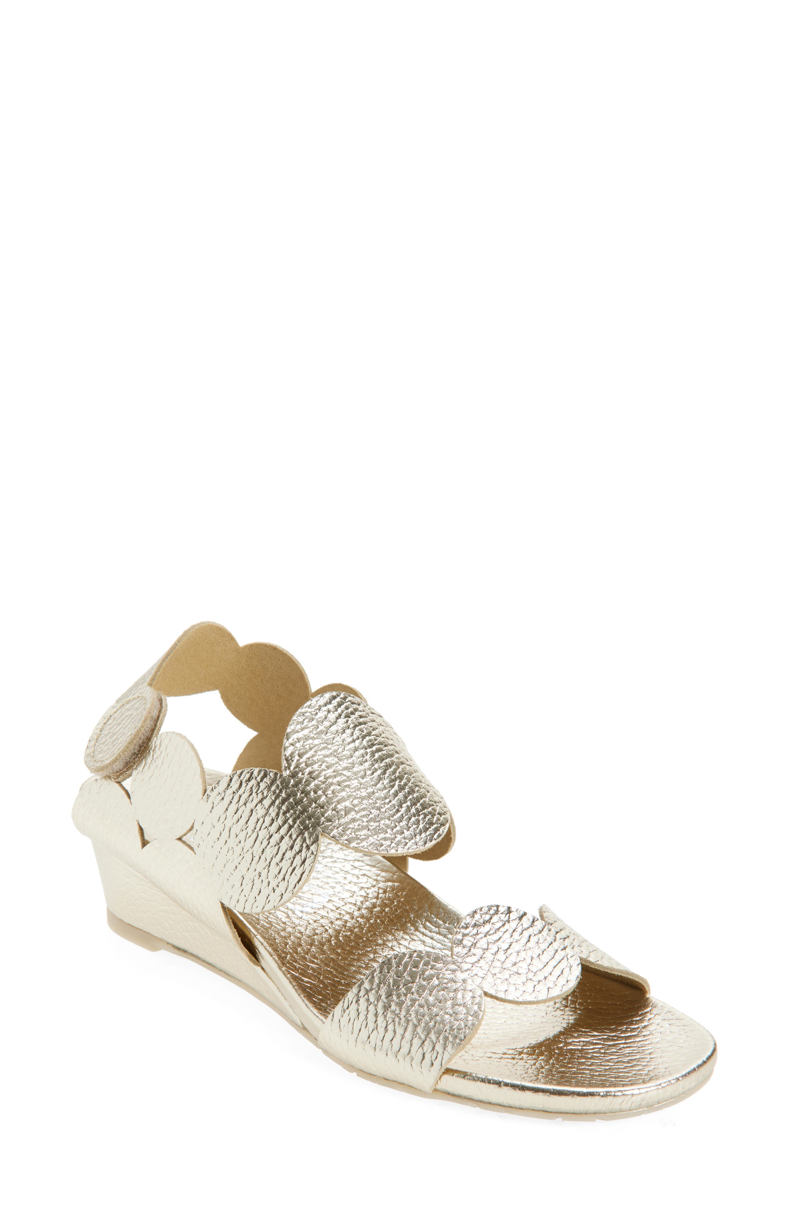 Pedro Garcia Wamile Wedge Sandal, Main, color, Platino Cervo