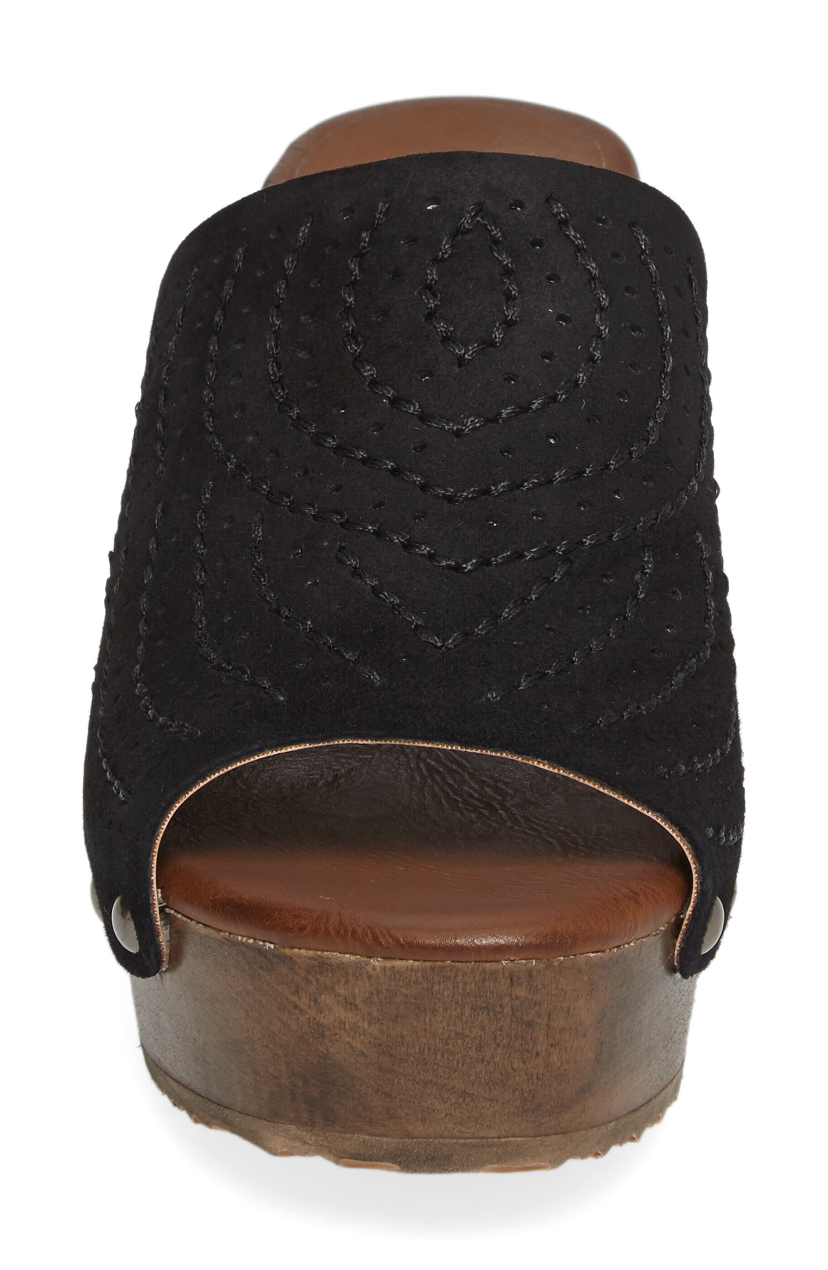 Hinge Agitha Platform Wedge Sandal, Alternate, color, 