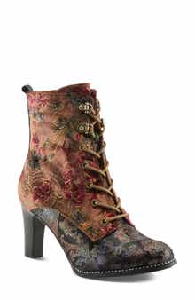 Stellar Lace-Up Boot