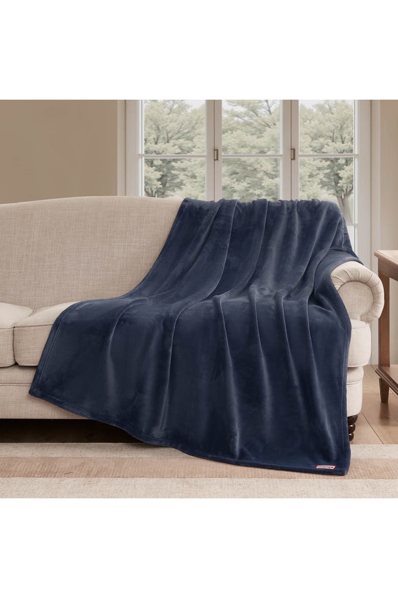 Coco Flannel Throw Blanket, Alternate, color, Mood Blue Indigo