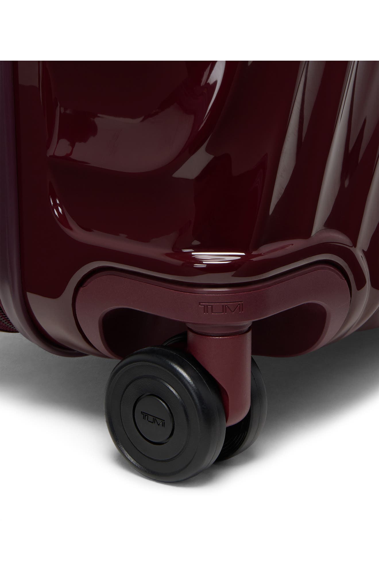 TUMI 19 Degree Medium Expandable Checked Hardside Spinner Suitcase, Alternate, color, Wine