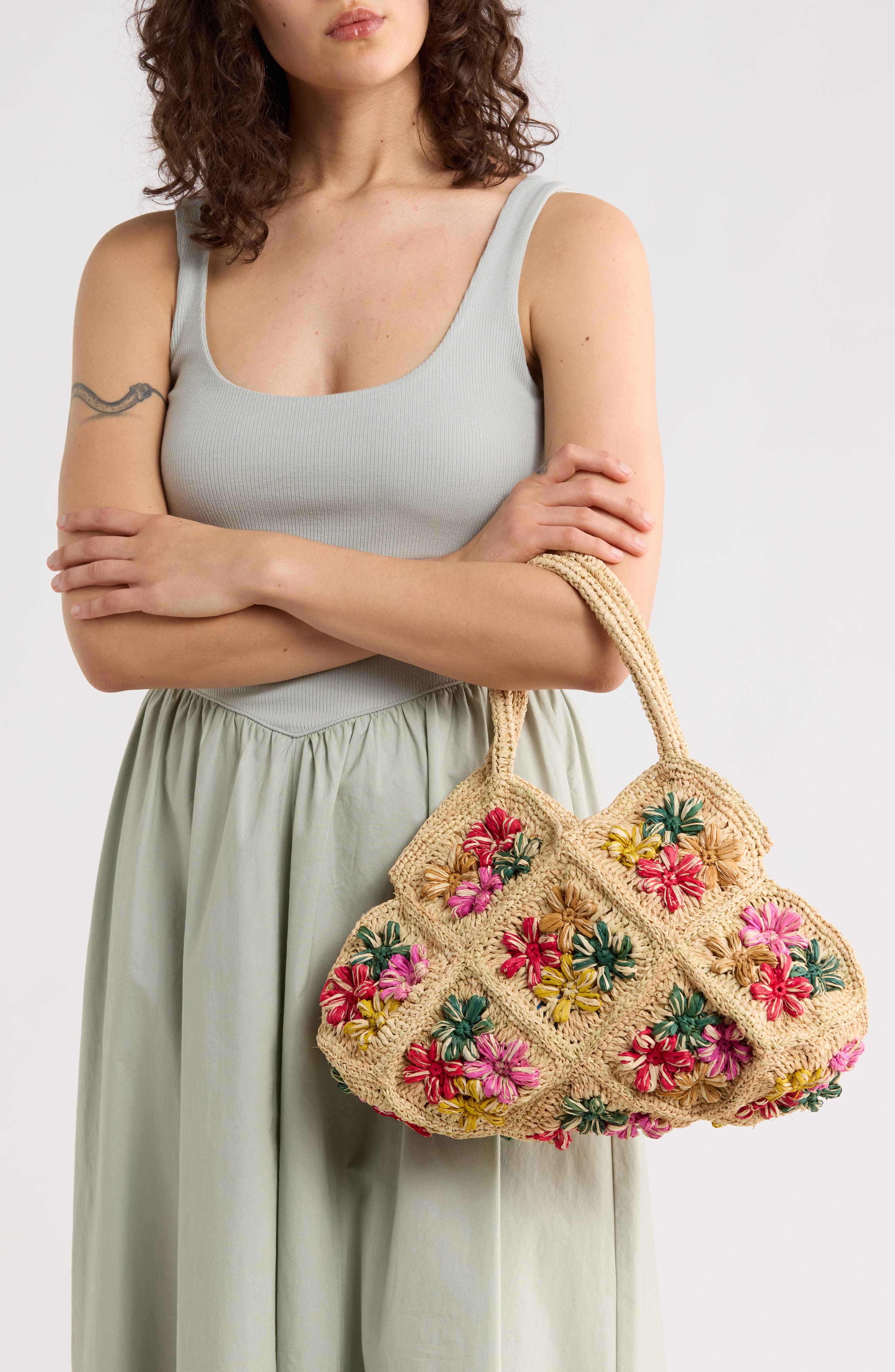 URBAN EXPRESSIONS HANDBAGS Raffia Hobo Bag, Alternate, color, Beige Multi