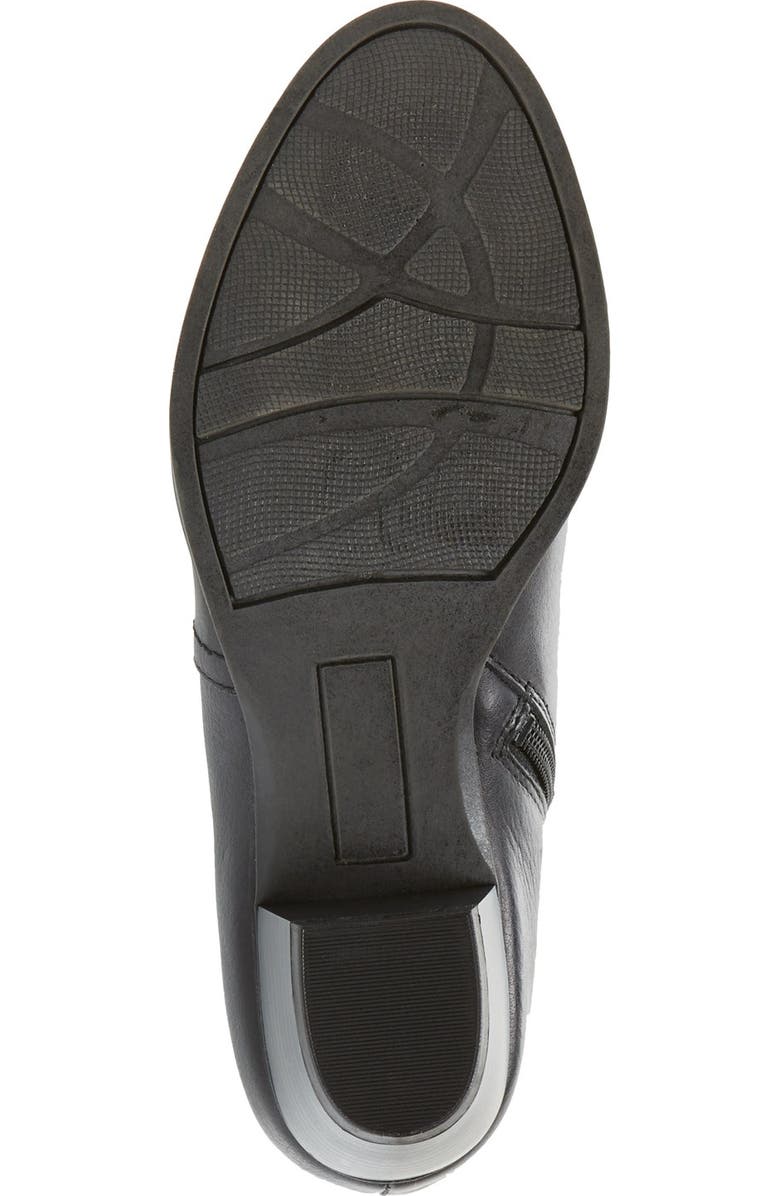 Naturalizer 'Kepler' Block Heel Bootie, Alternate, color,