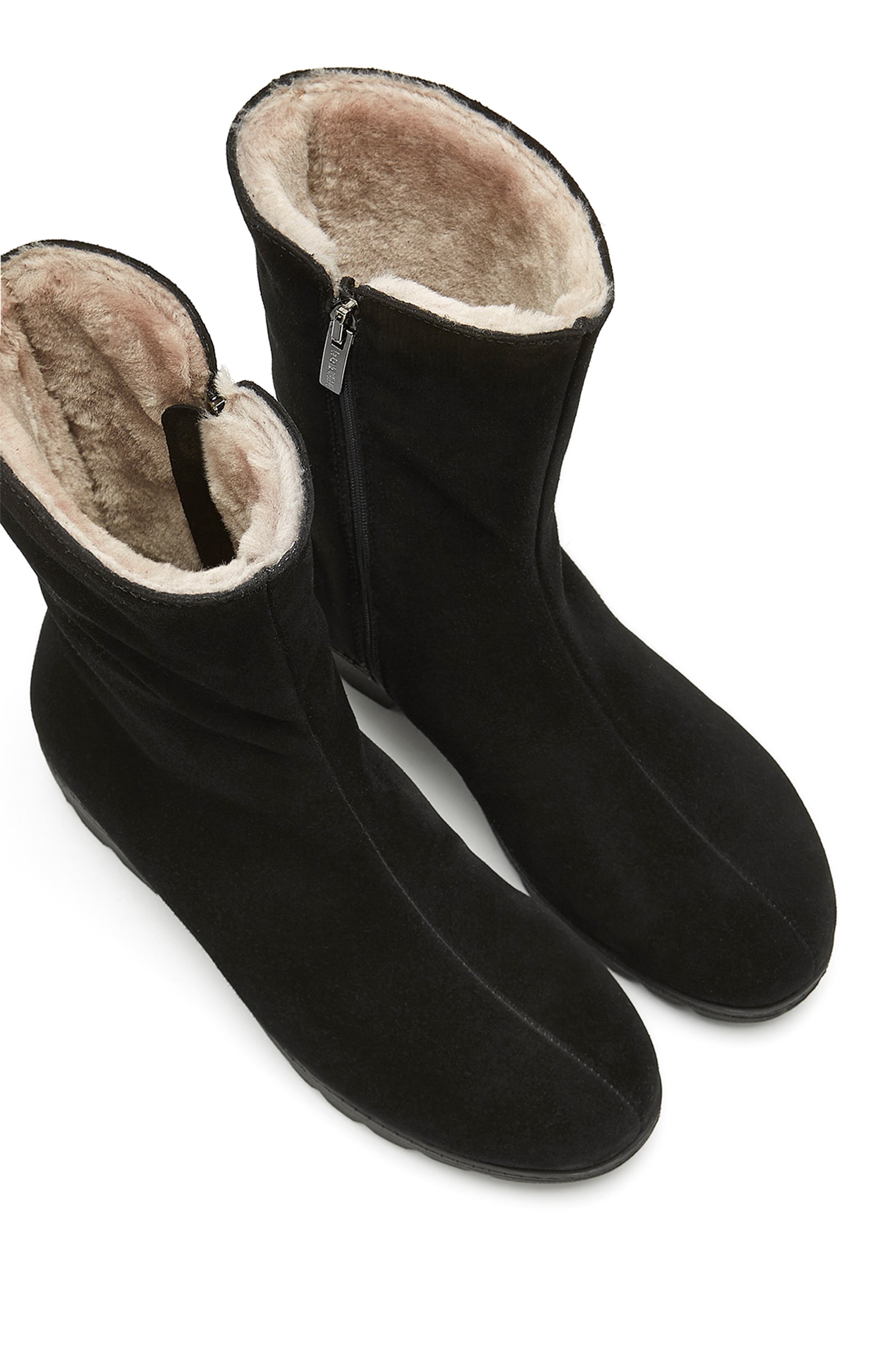 La Canadienne Vanilla Faux Shearling Waterproof Boot, Alternate, color, 