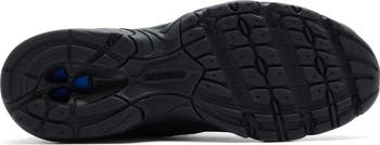 Gender Inclusive 740 Sneaker