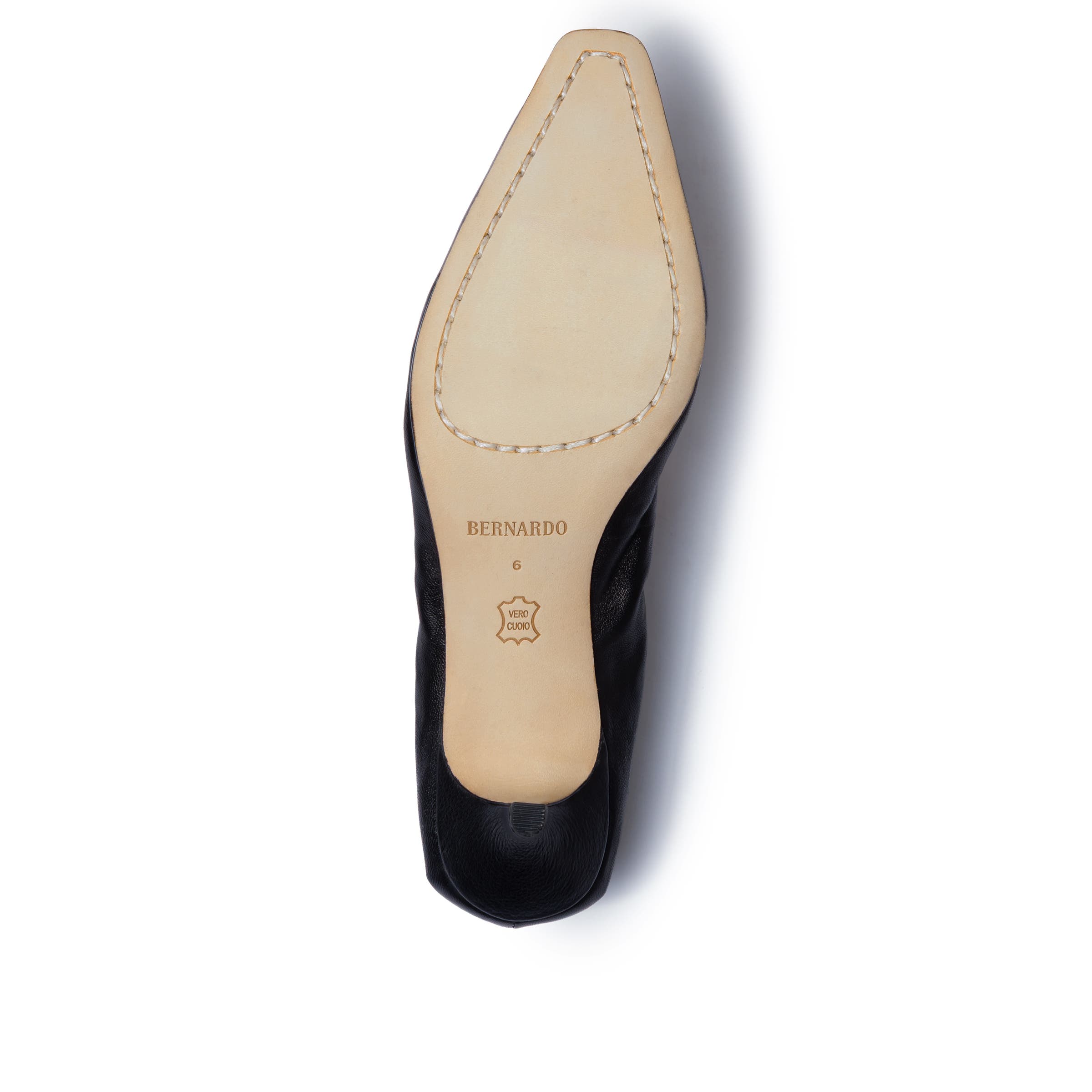 Bernardo 1946 Footwear Manu Pump, Alternate, color, Black