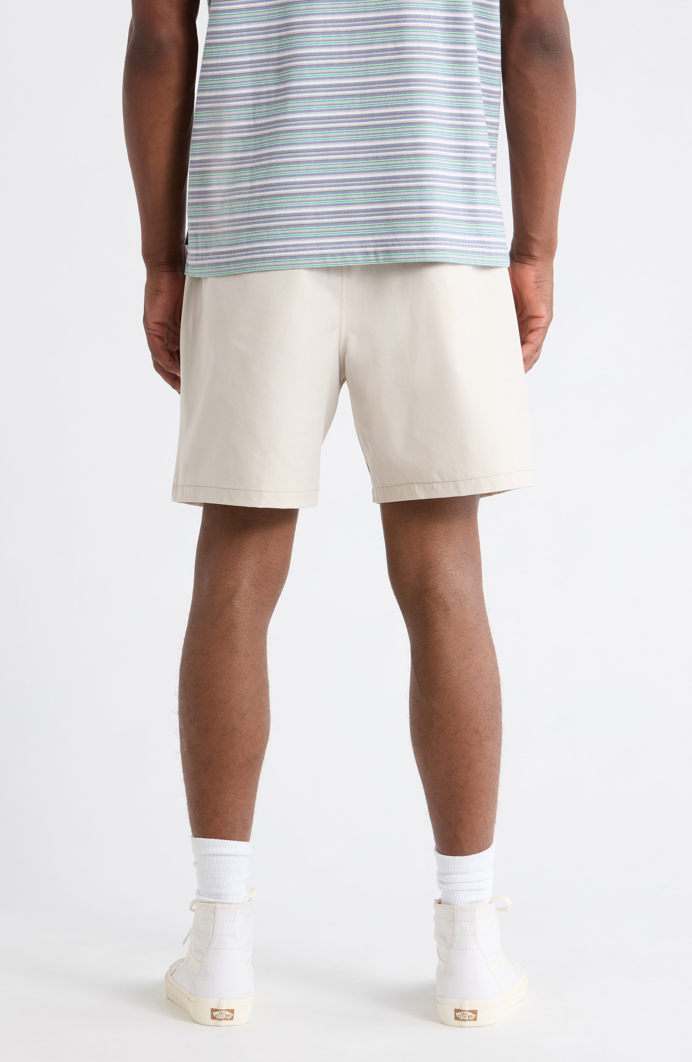 Range Relaxed Water Repellent Shorts - image 2