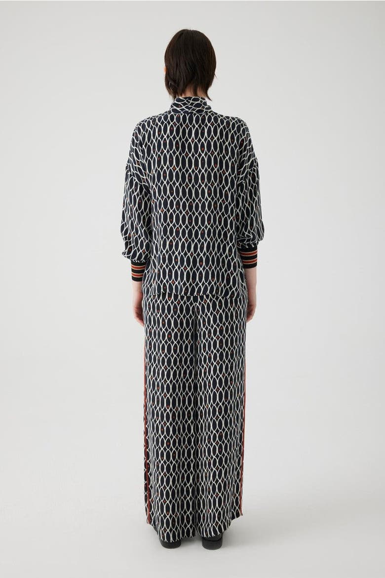 Annette Blouse, Alternate, color, Black Patterned