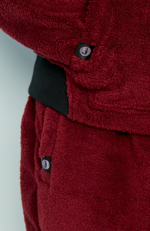 Jambys Floof Short In Burgundy