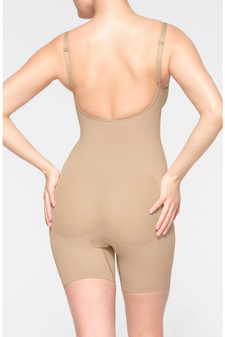 Seamless Sculpt Low Back Mid Thigh Bodysuit, Alternate, color, CLAY