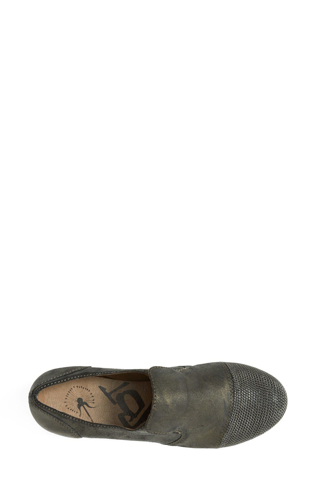'Union Springs' Chain Toe Loafer, Alternate, color, BLACK