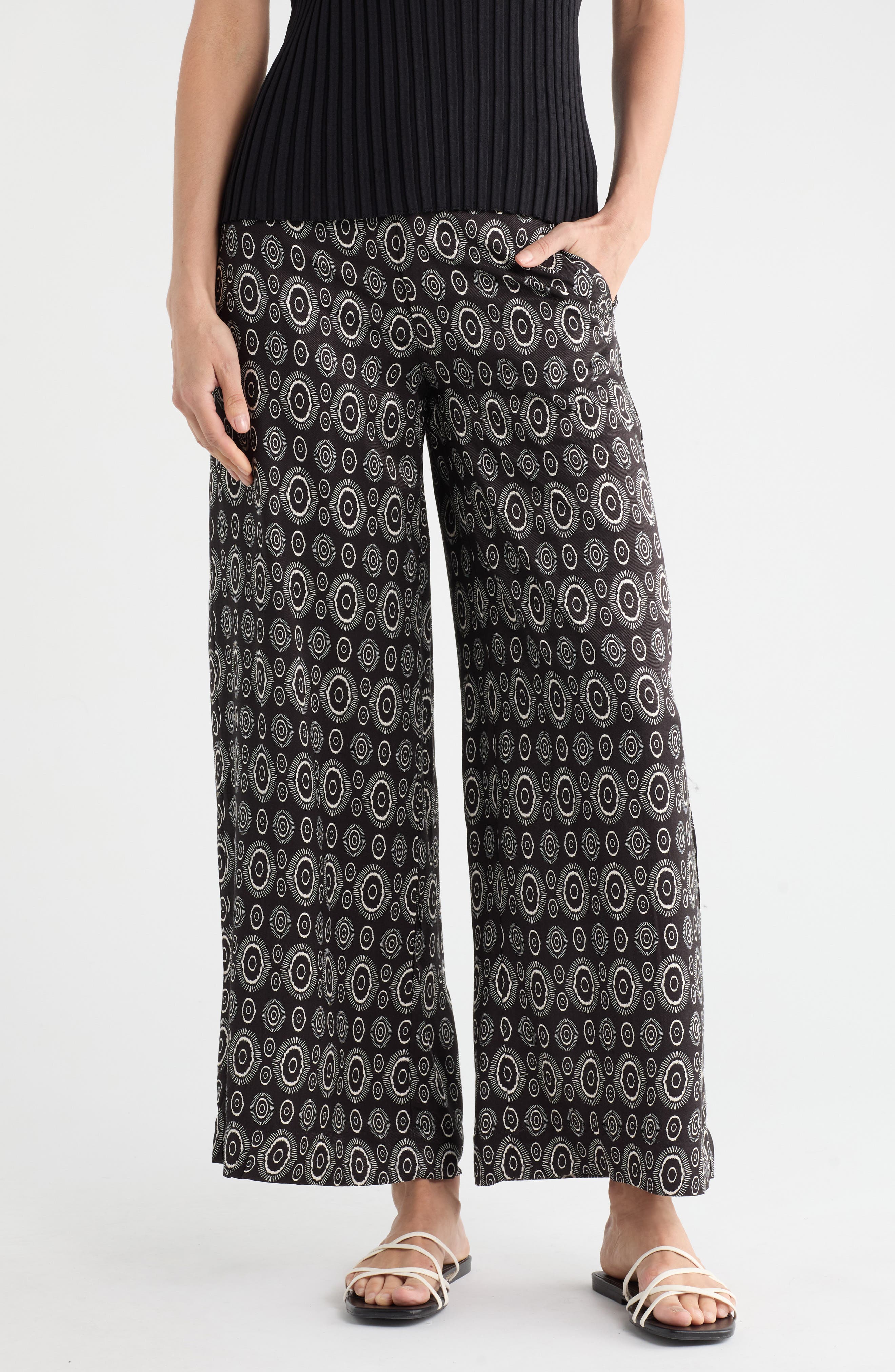 T Tahari Printed Wide Leg Pants