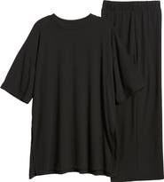 Dressed in Lala Lex Ribbed Oversize T-Shirt & High Waist Crop Pants Set