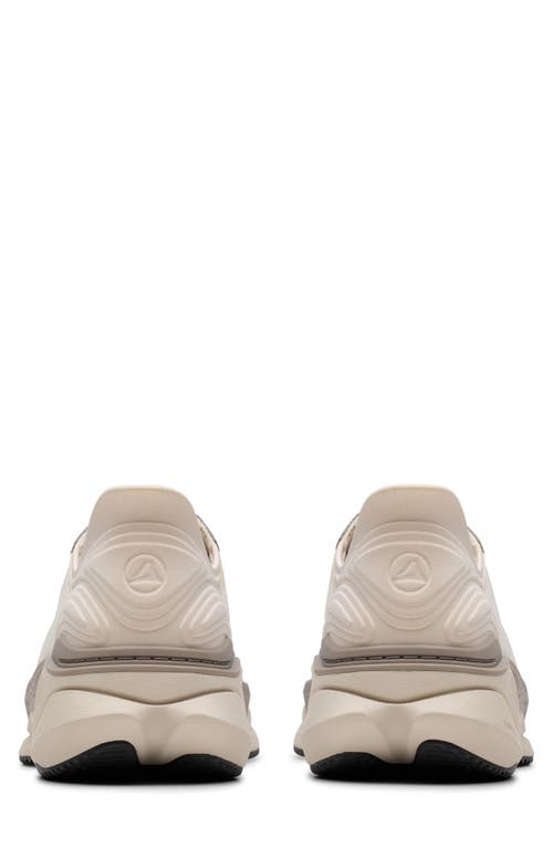 Clarksr Clarks(r) Pace Lace-up Sneaker In White