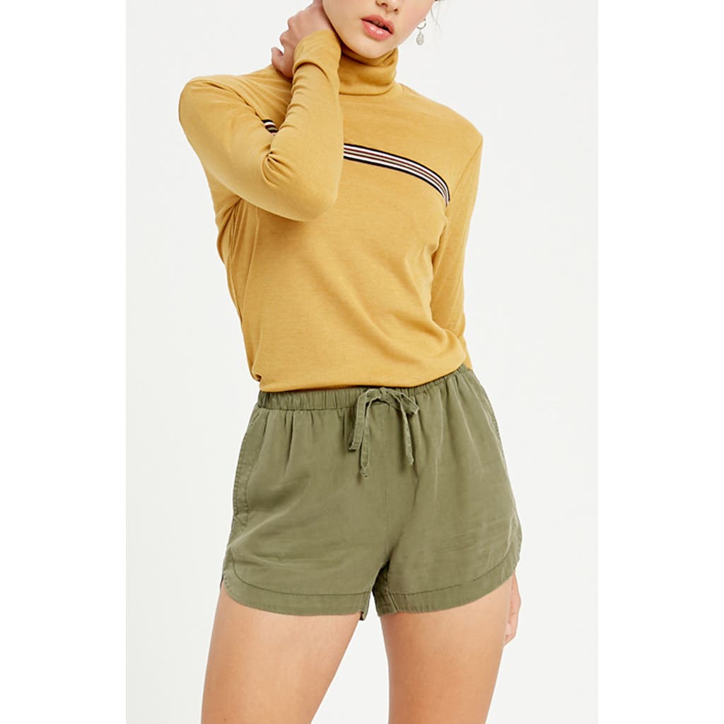 Wishlist Stripe Turtleneck Top In Yellow