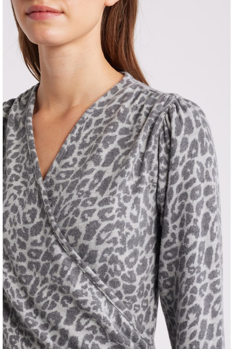 Wrap Top, Alternate, color, GRAY
