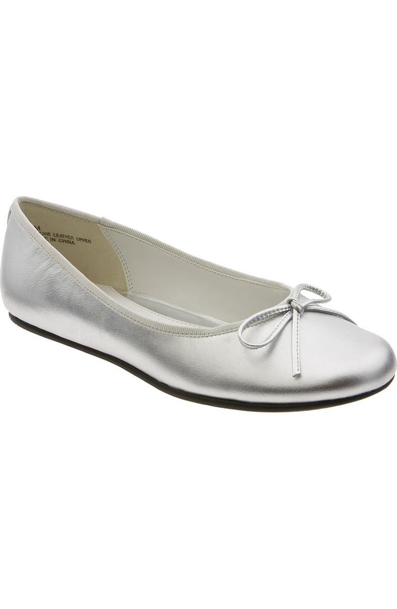 Nordstrom 'Bella' Ballet Flat, Main, color,