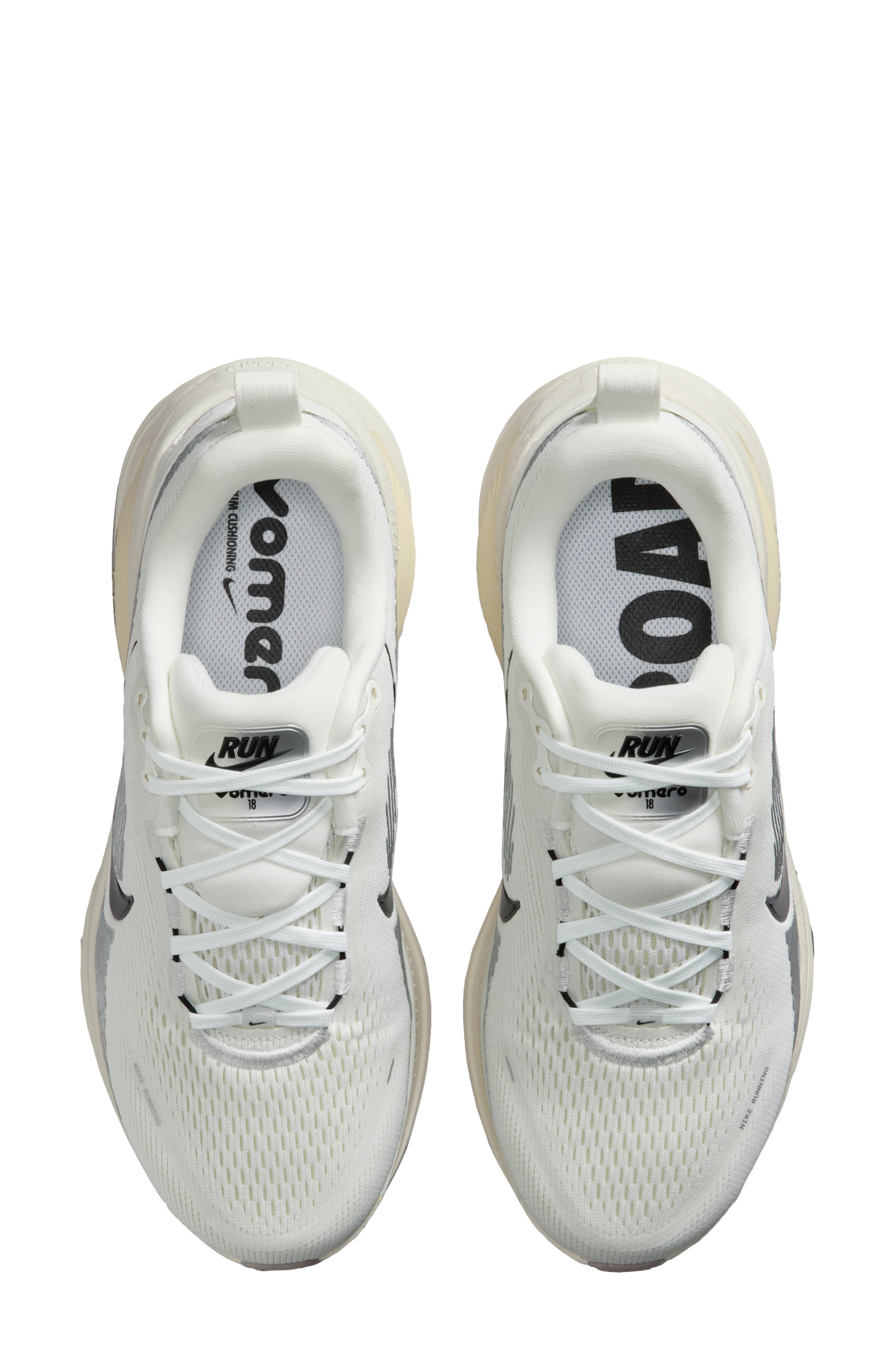 Nike Vomero 18 Running Shoe, Alternate, color, 103 Smtwht/Black