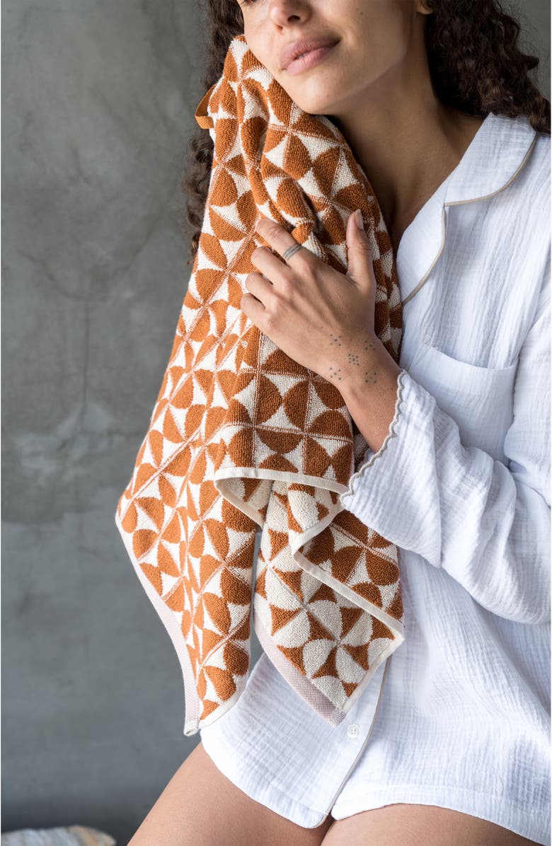 House No.23 Harper Hand Towel, Alternate, color, 