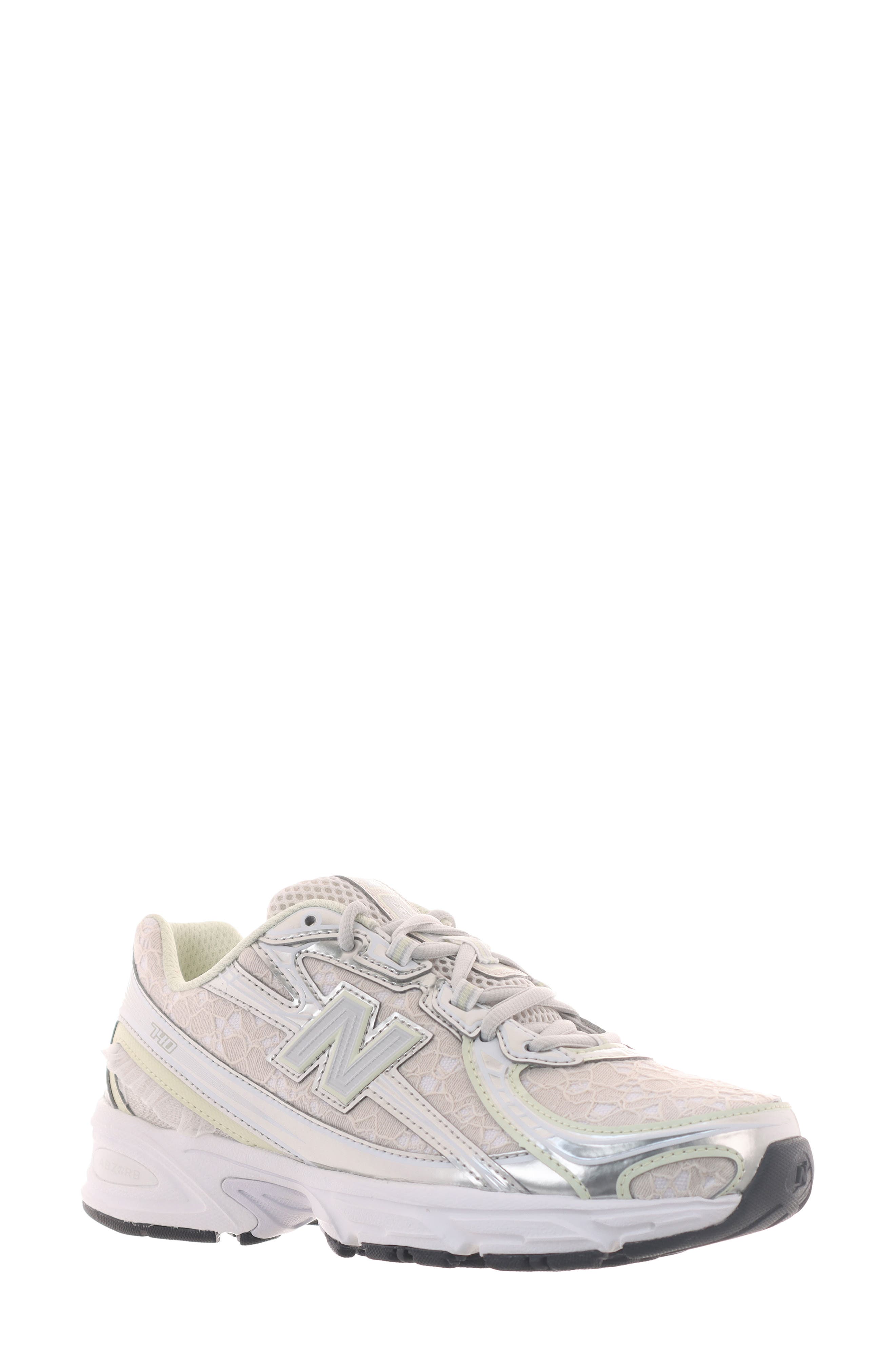 MOONBEAM/ LIGHT SILVER MET
