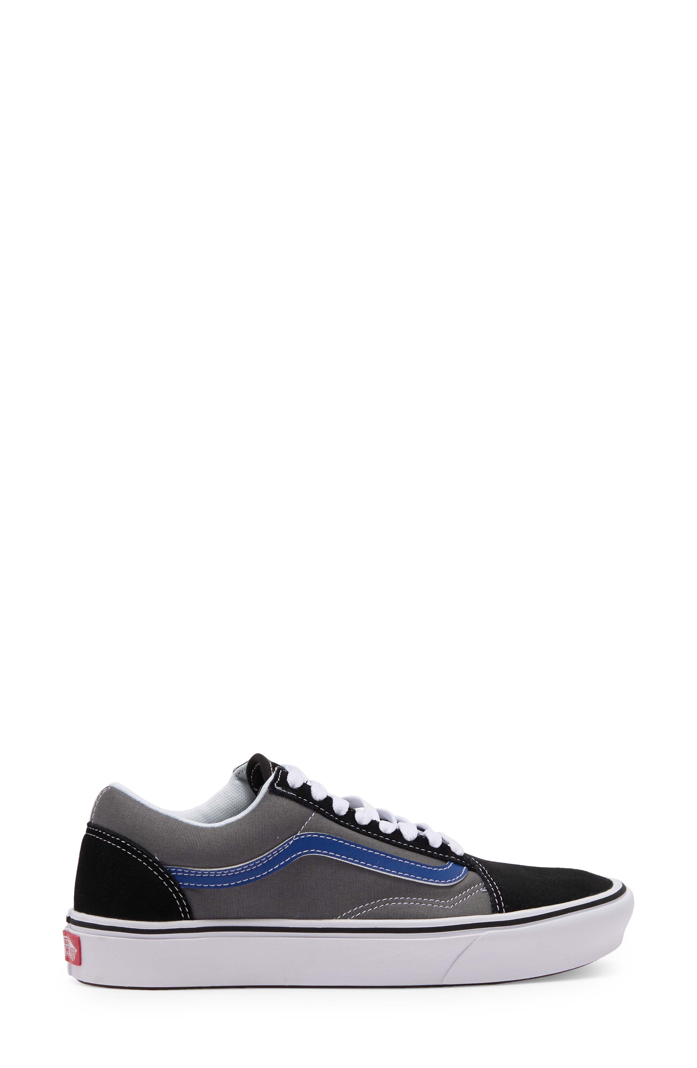 Comfycush Old Skool Sneaker, Alternate, color, TRI-TONE