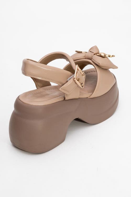 Prologue Shoes Merida Buckle Platform Sandal