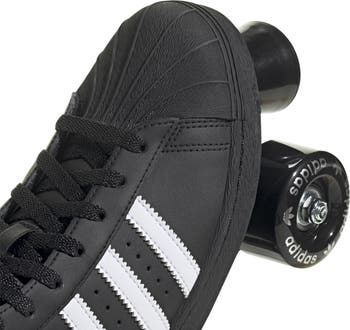 Superstar 82 Roller Skate