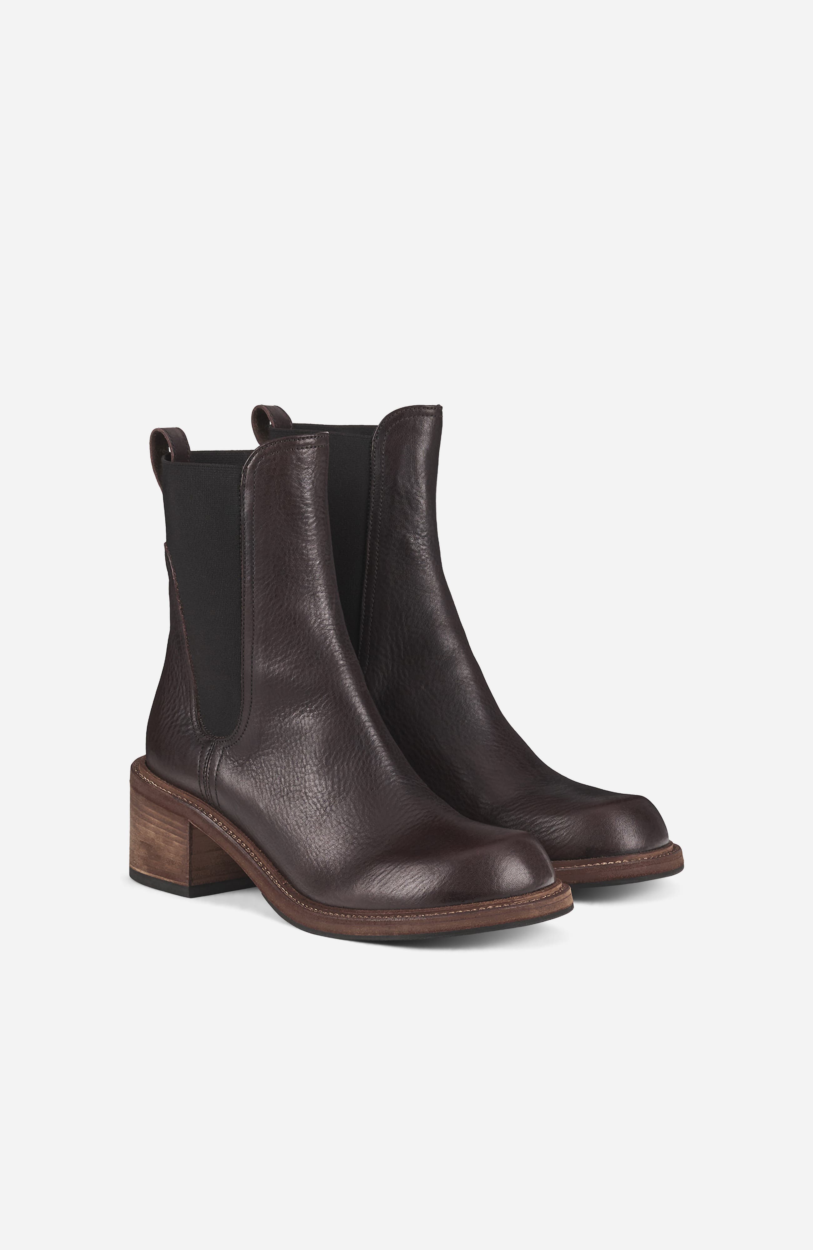 Zoe Beatles Boot, Alternate, color, Moka Leather