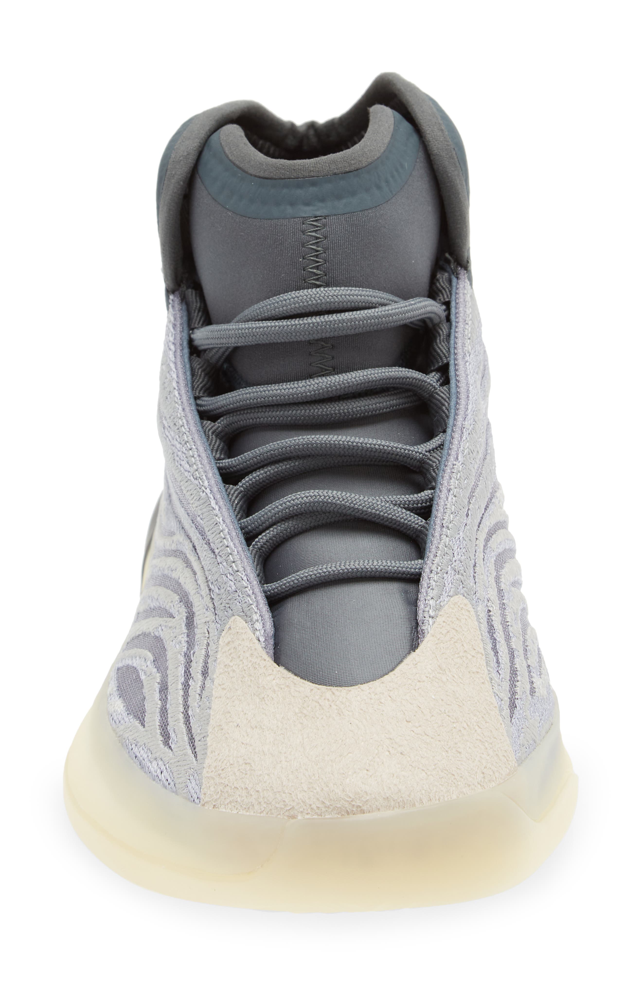 adidas Yeezy Quantum 'Mono Carbon' Sneaker, Alternate, color, 
