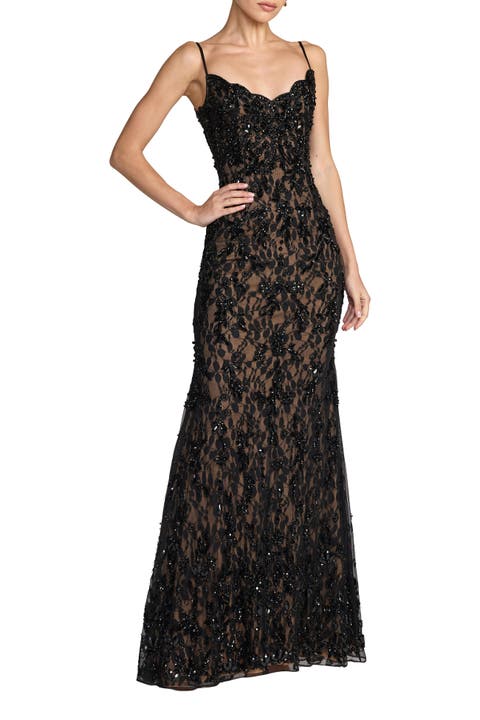 Embellished Sleeveless Sweetheart Neck Gown