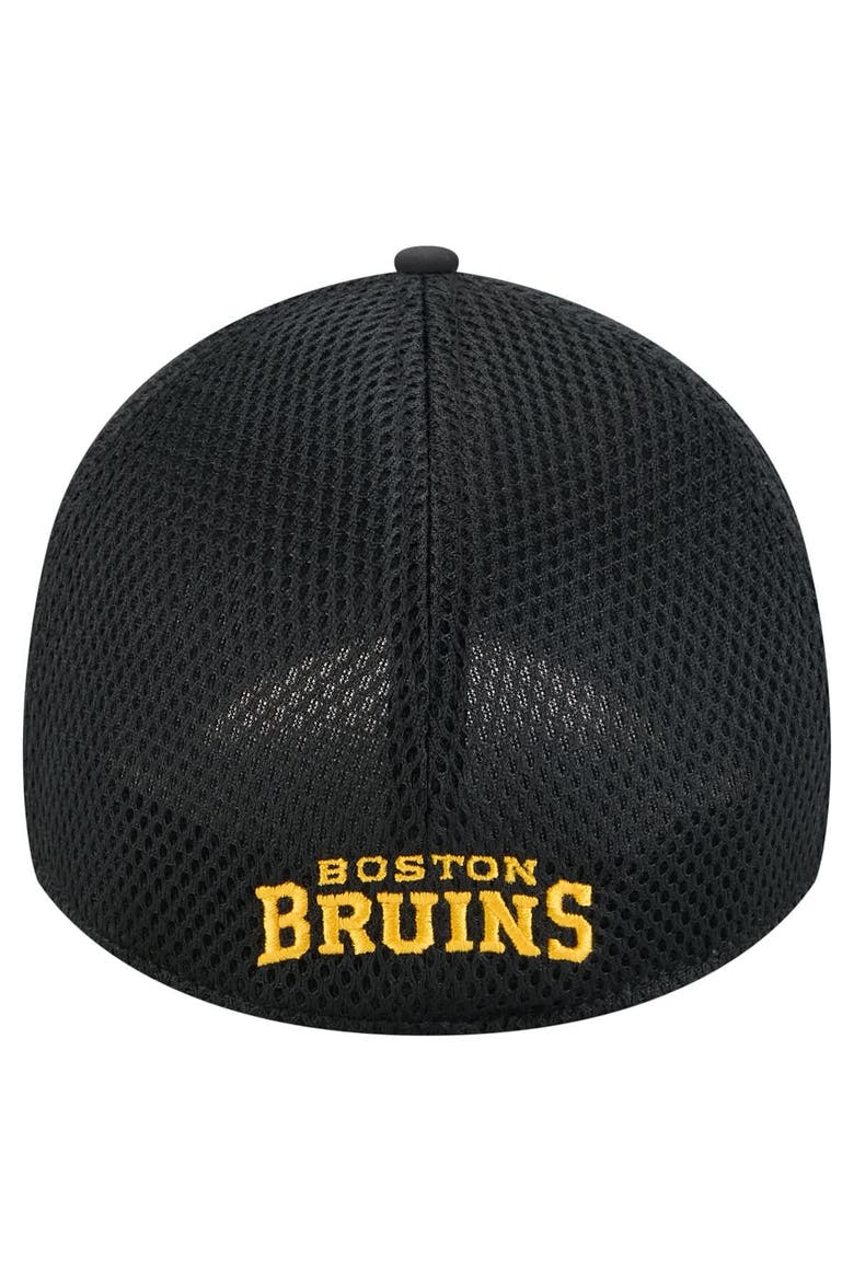Men's New Era  Black Boston Bruins Linear Featherweight 39THIRTY Flex Hat, Alternate, color, Black