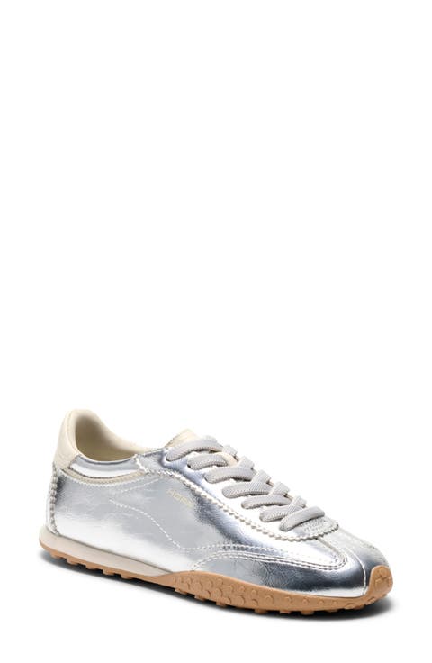 Gender Inclusive Bridge Leather Sneaker