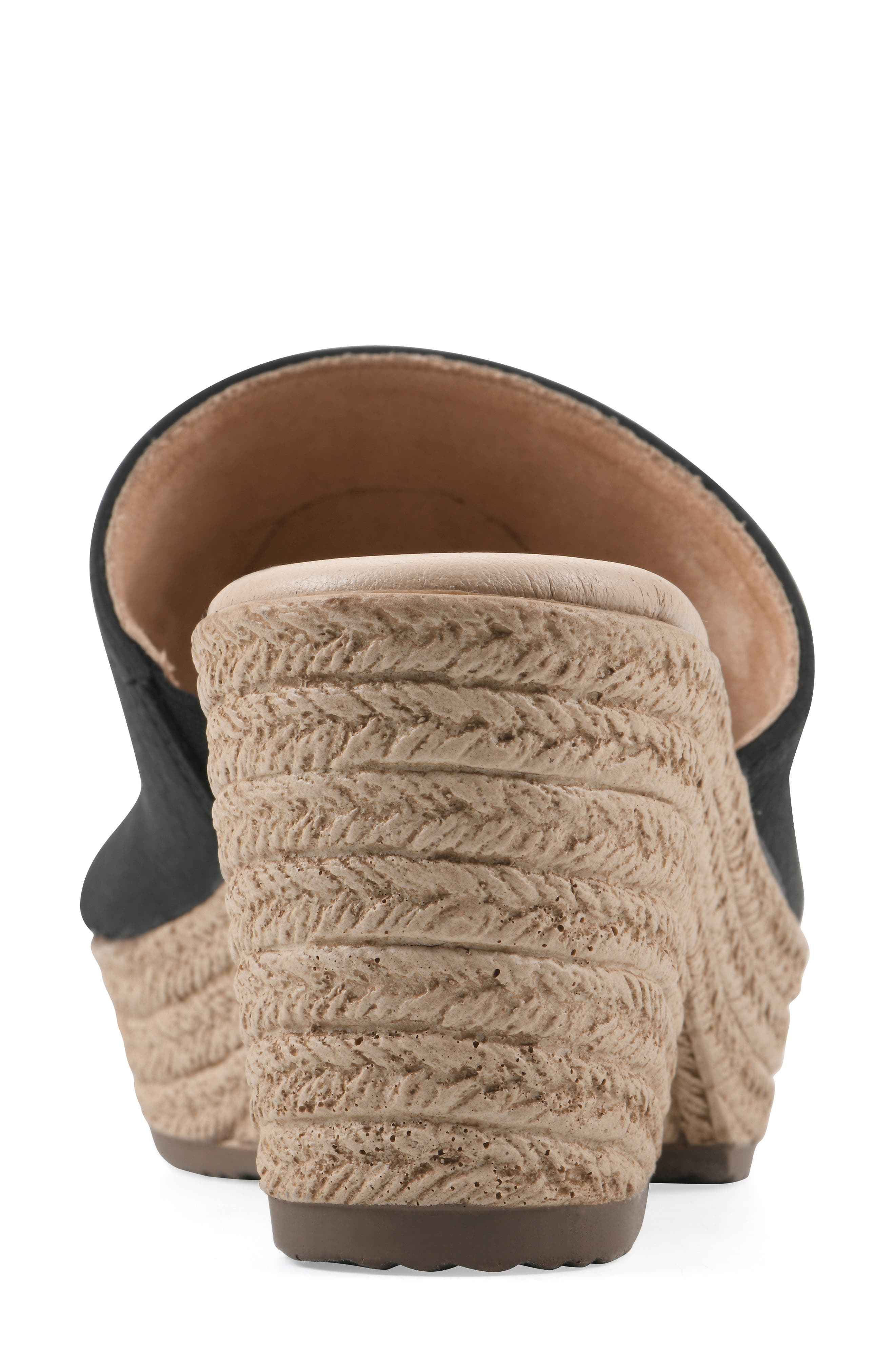 CLIFFS BY WHITE MOUNTAIN Birkley Wedge Sandal, Alternate, color, 