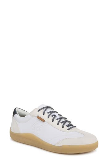 DR. SCHOLL'S DR. SCHOLL'S BE TRUE LOW TOP SNEAKER