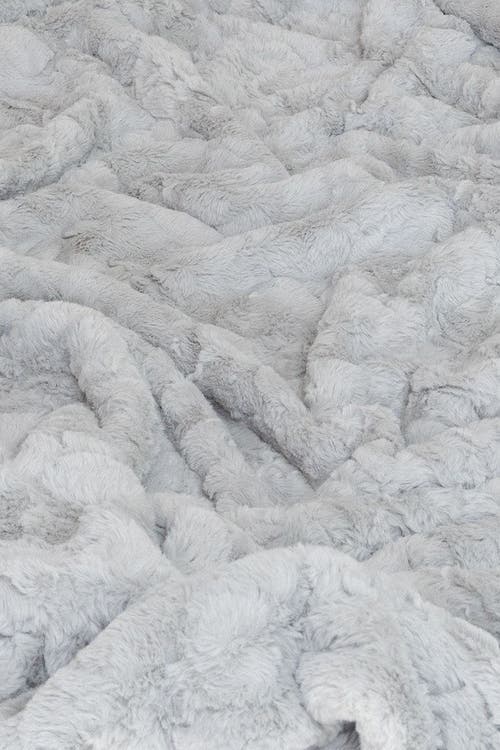Sea To Me Blankets Hollywood Affair Faux Fur Throw Blanket In Gray