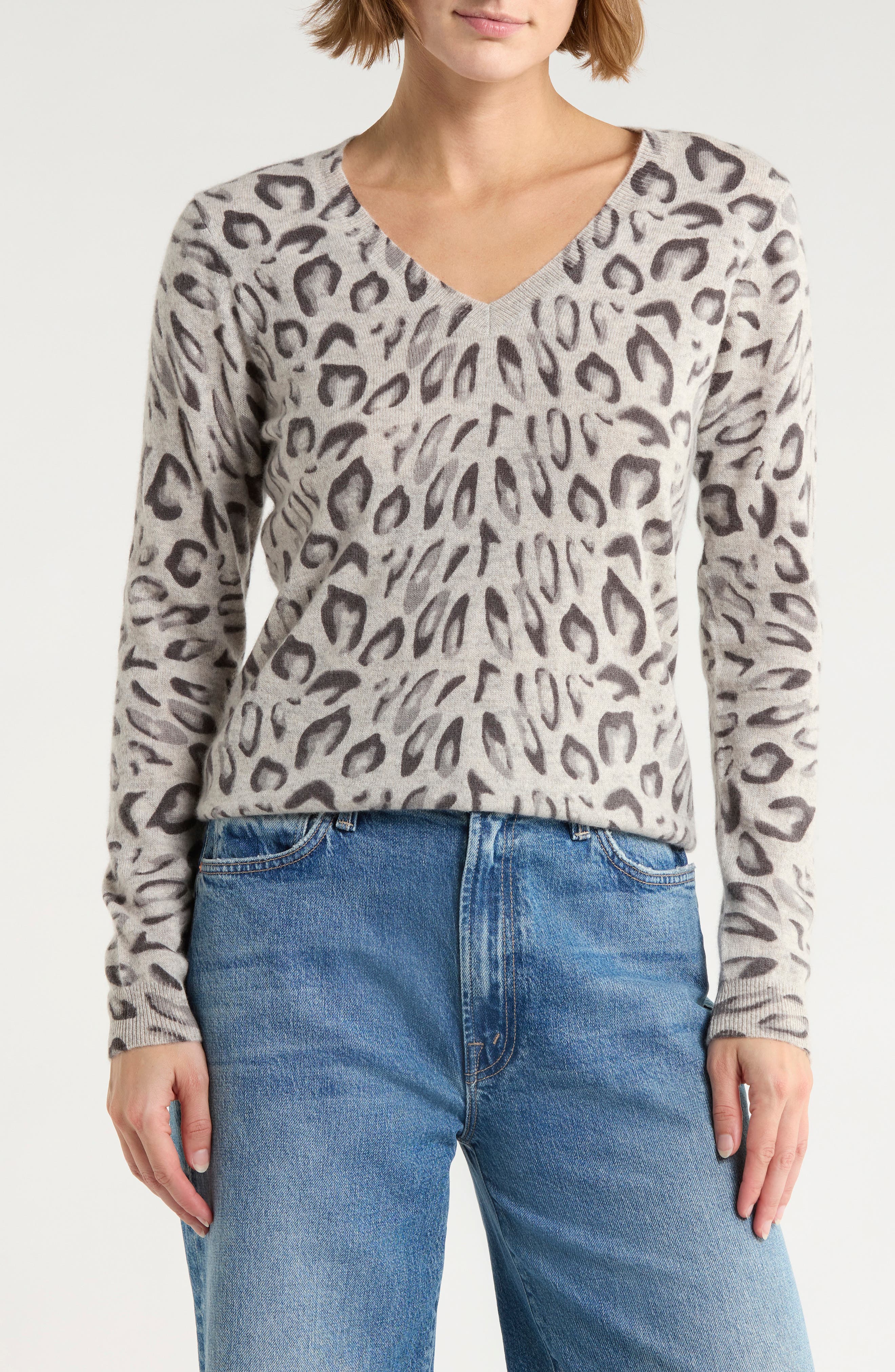 Magaschoni Leopard V-Neck Cashmere Sweater