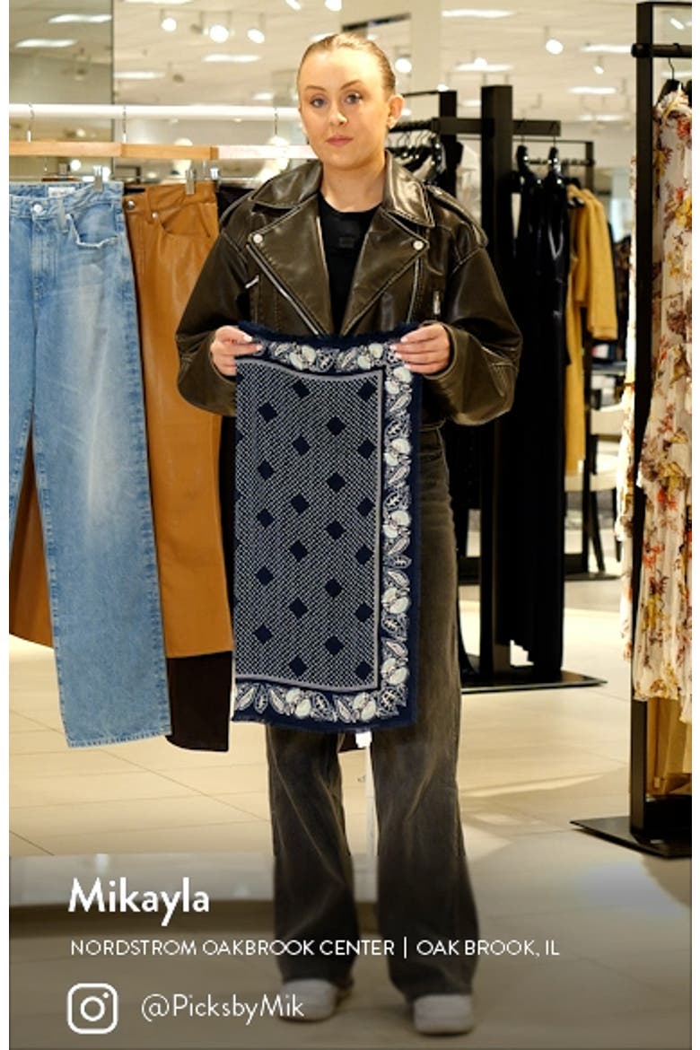 Print Square Silk Scarf video