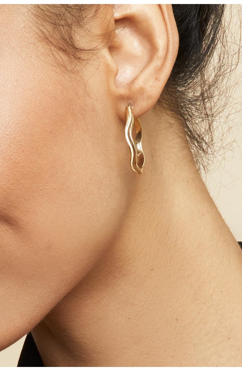 Oradina 14K Gold Wavemaker Hoops Earrings, Alternate, color, Yellow Gold