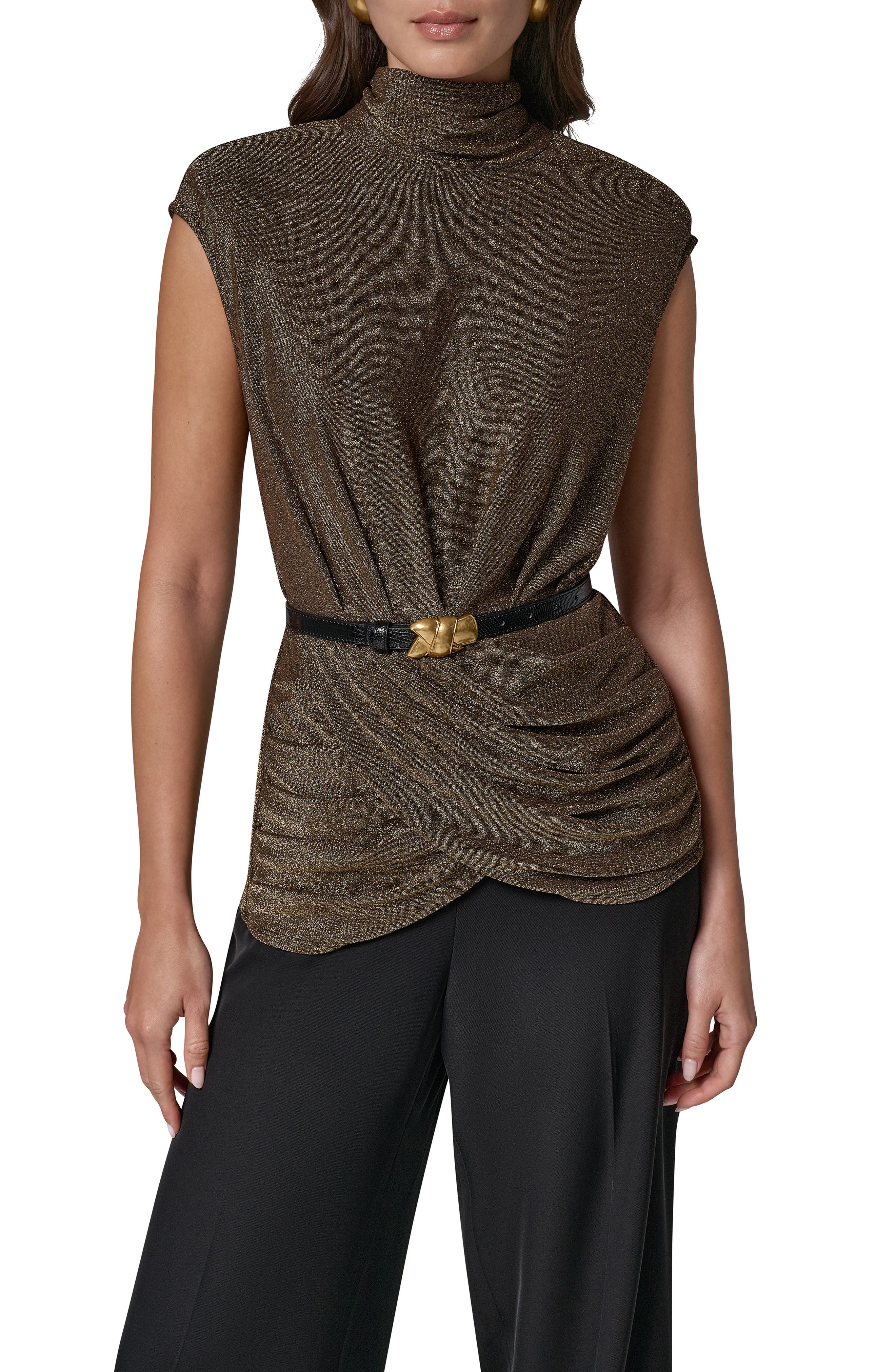 selected BLACK/ GOLD