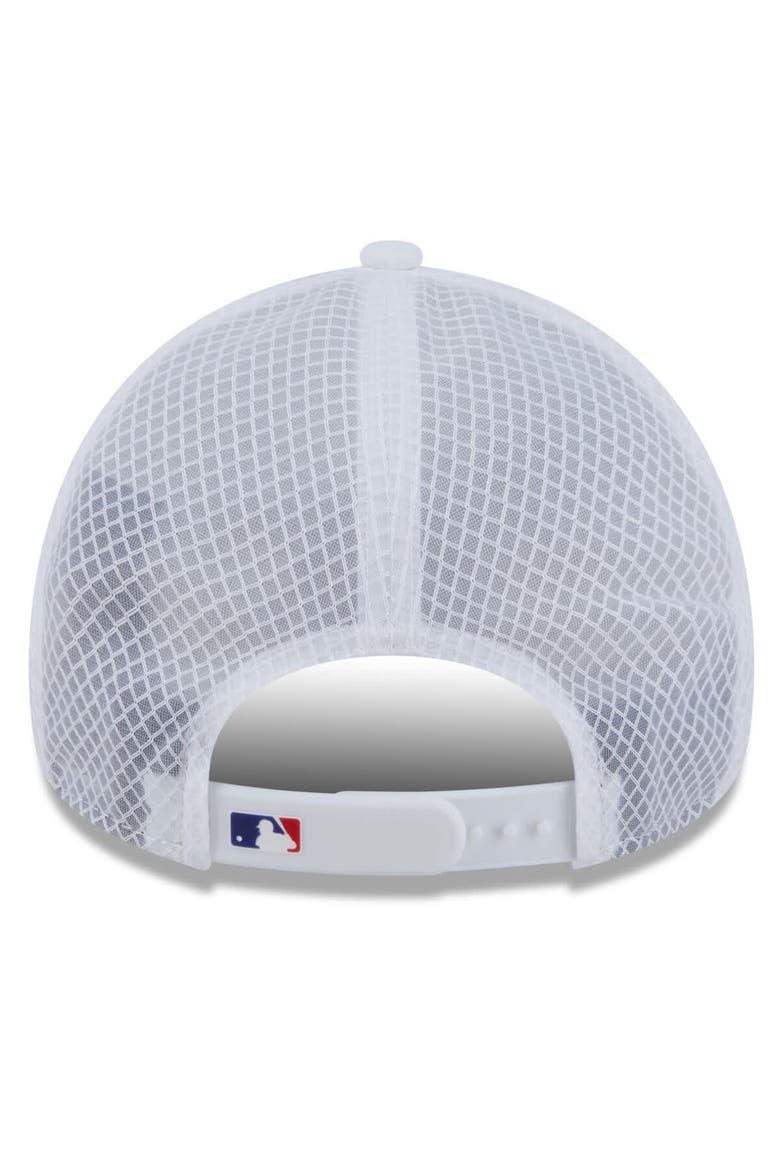 Men's New Era White Texas Rangers 2026 Batting Practice Apex 9FORTY Adjustable Trucker Hat, Alternate, color, White