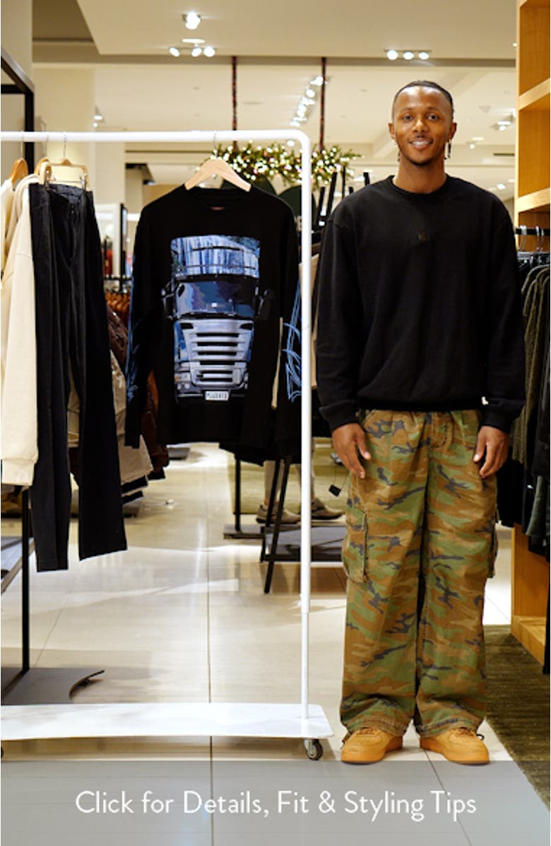 Semi Heavyweight Long Sleeve Graphic T-Shirt, sales video thumbnail