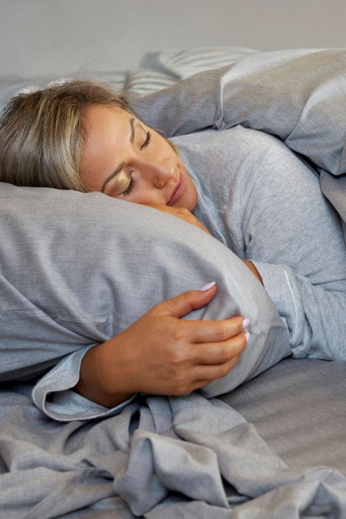 Bedvoyage Melange Viscose Cotton Blend Breathable Pillowcases In Silver