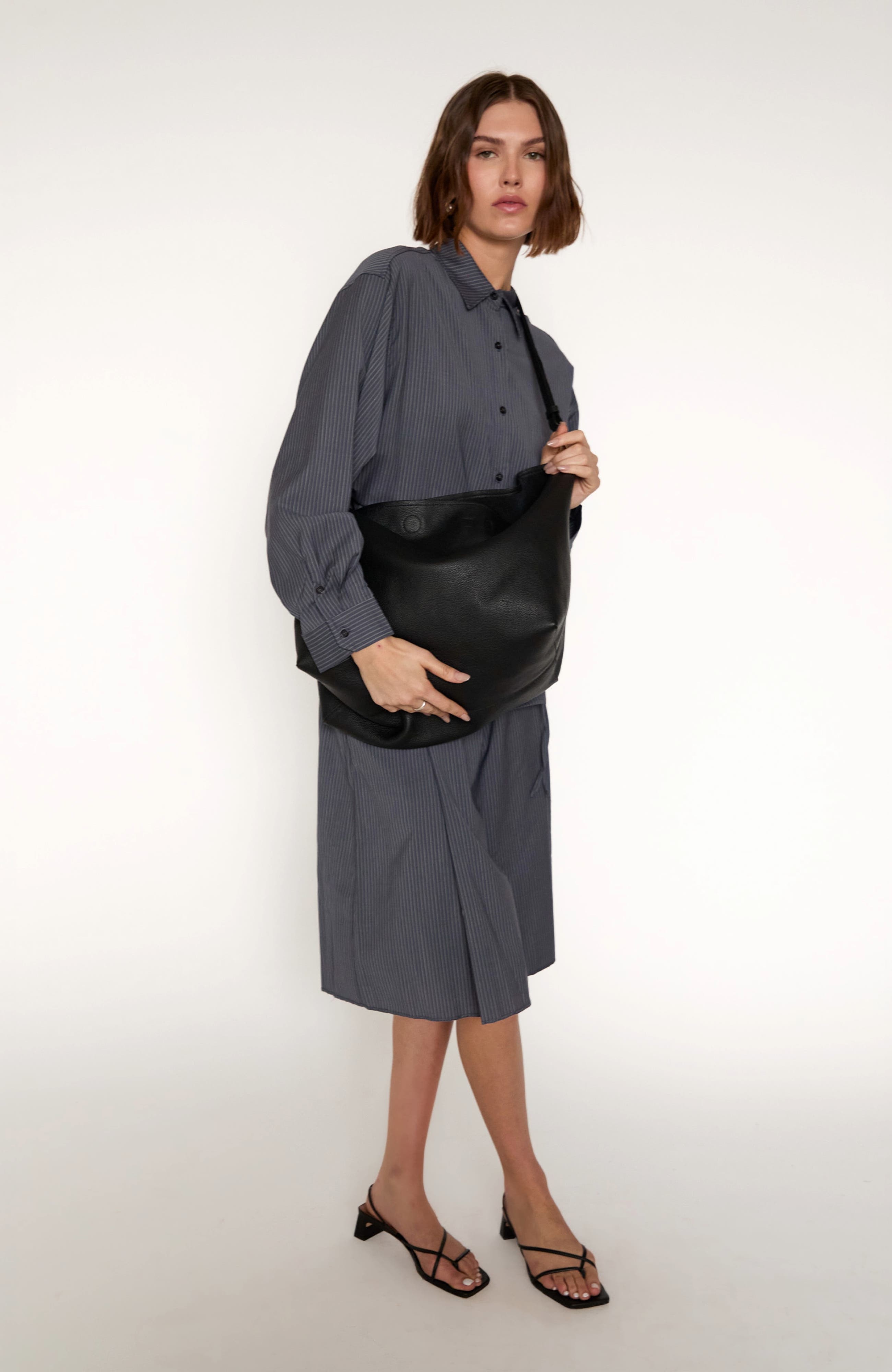 HYER GOODS Leather Mercato Soft Tote, Alternate, color, Black