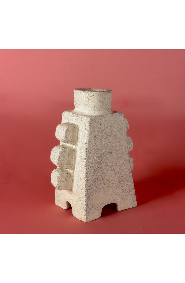 Alma Eyi Vase, Alternate, color, White