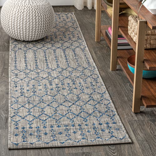 Jonathan Y Ourika Moroccan Geometric Textured Weave Indoor/outdoor Area Rug In Light Gray/navy