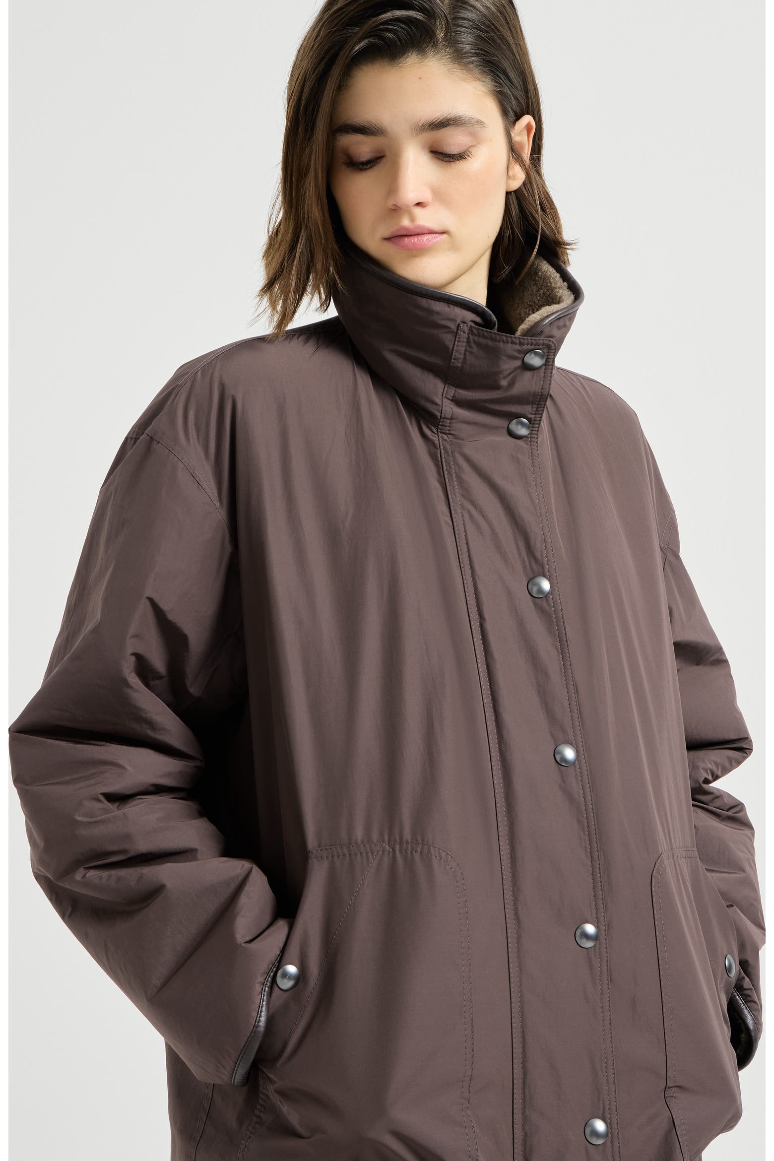 Expertise Reveral Effect Brunello Cucinelli Reversible Shearling Coat With Monili (Women ...
