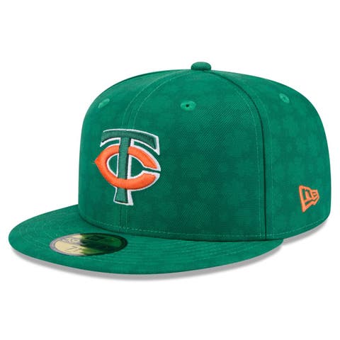 Men's New Era Kelly Green Minnesota Twins St. Patrick's Day 59FIFTY Fitted Hat